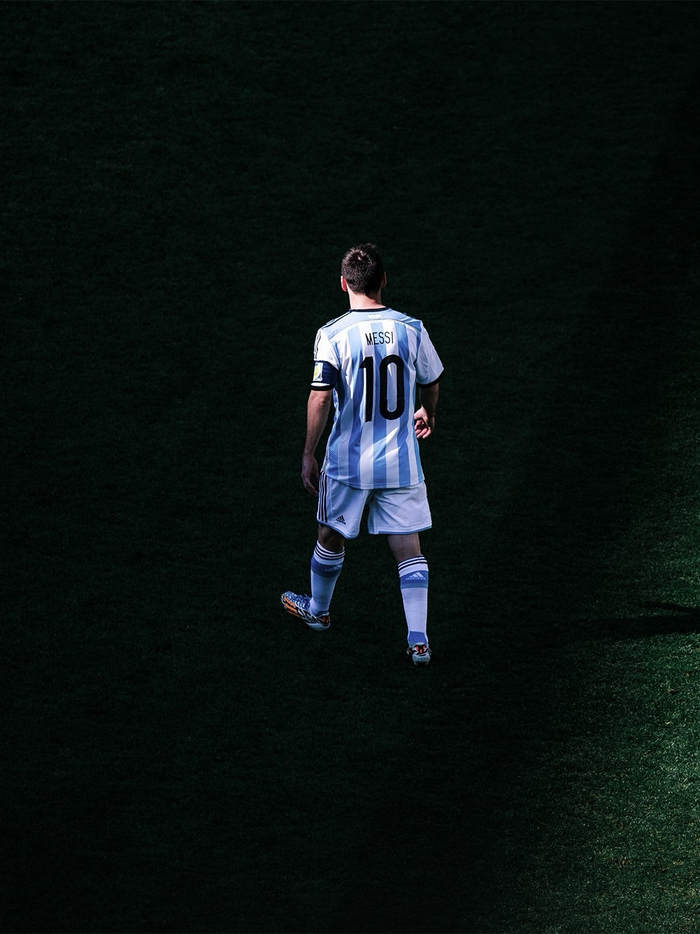 梅西17年前首披国家队10号战袍开启传奇之路