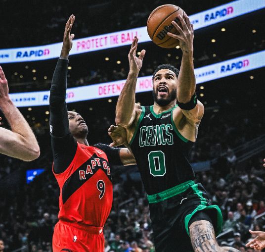 凯尔特人逆转猛龙终结连败 塔图姆布朗联手轰